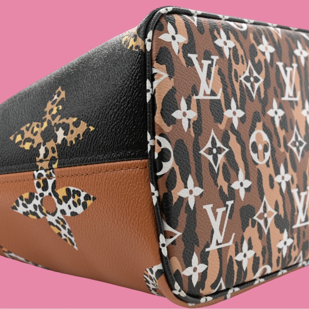 Louis Vuitton Monogram Giant Jungle Neverfull MM Black - Picture 5 of 8